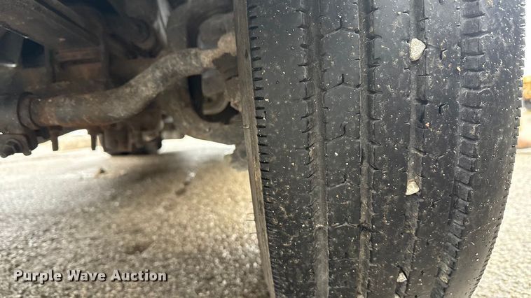 image for item ND9448 2003 Ford F550 bucket truck