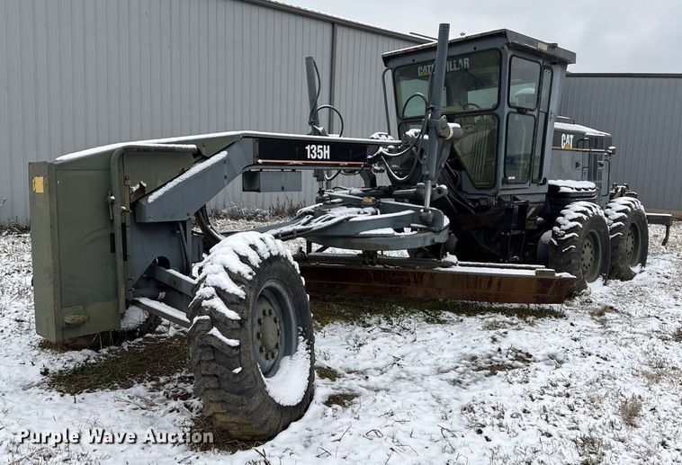 MOTOCONFORMADORA CATERPILLAR 135H 2004