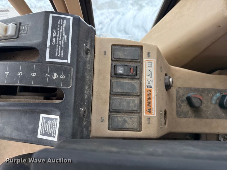 image for item ND9449 2004 Caterpillar 135H motor grader