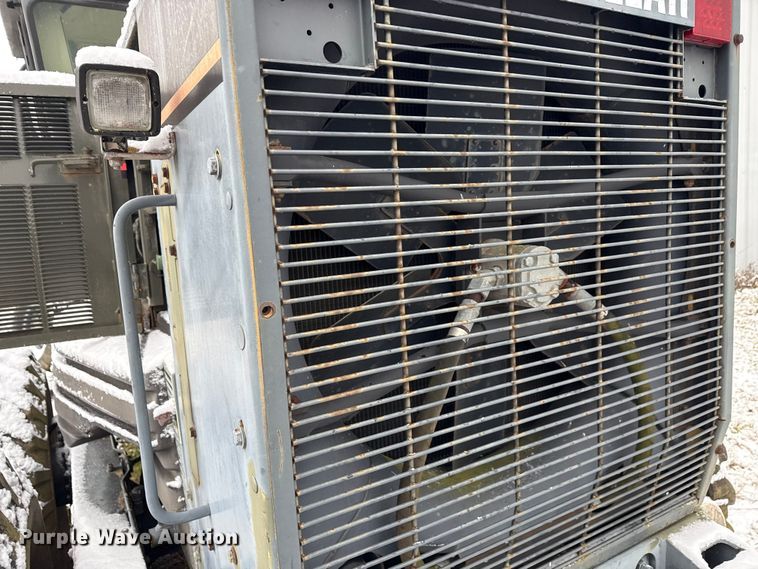 image for item ND9449 2004 Caterpillar 135H motor grader