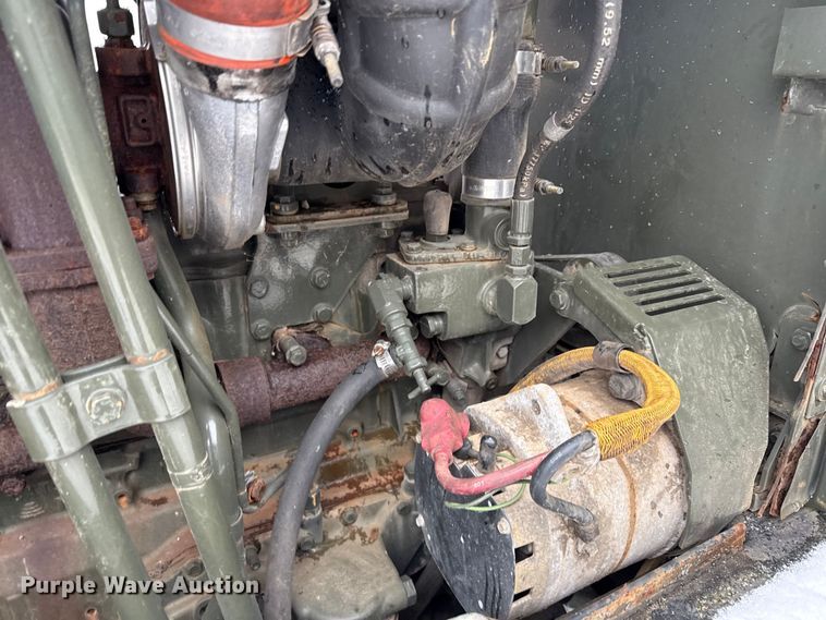 image for item ND9449 2004 Caterpillar 135H motor grader