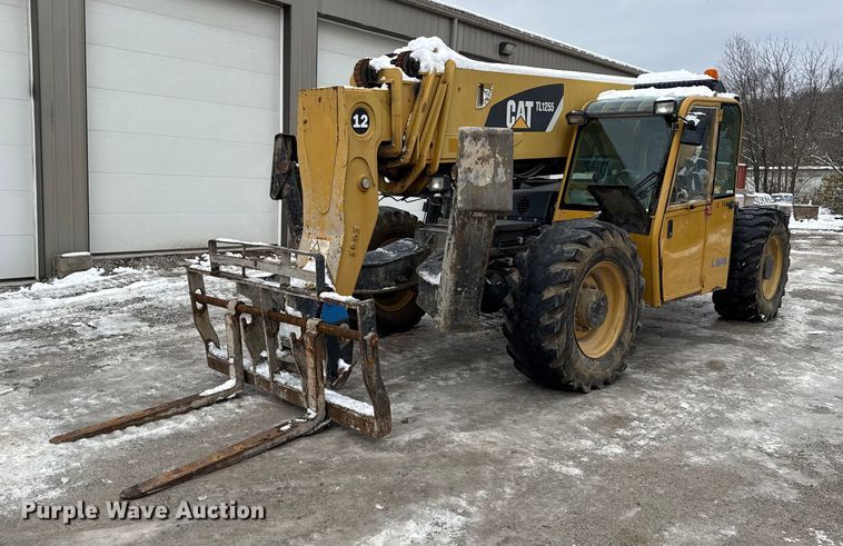 image for item ND9454 2008 Caterpillar TL1255 telehandler