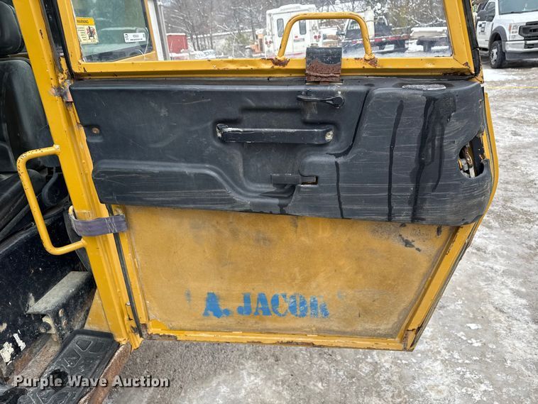 image for item ND9454 2008 Caterpillar TL1255 telehandler