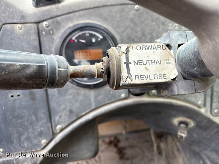 image for item ND9454 2008 Caterpillar TL1255 telehandler