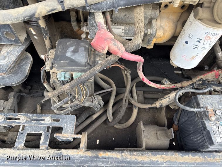 image for item ND9454 2008 Caterpillar TL1255 telehandler