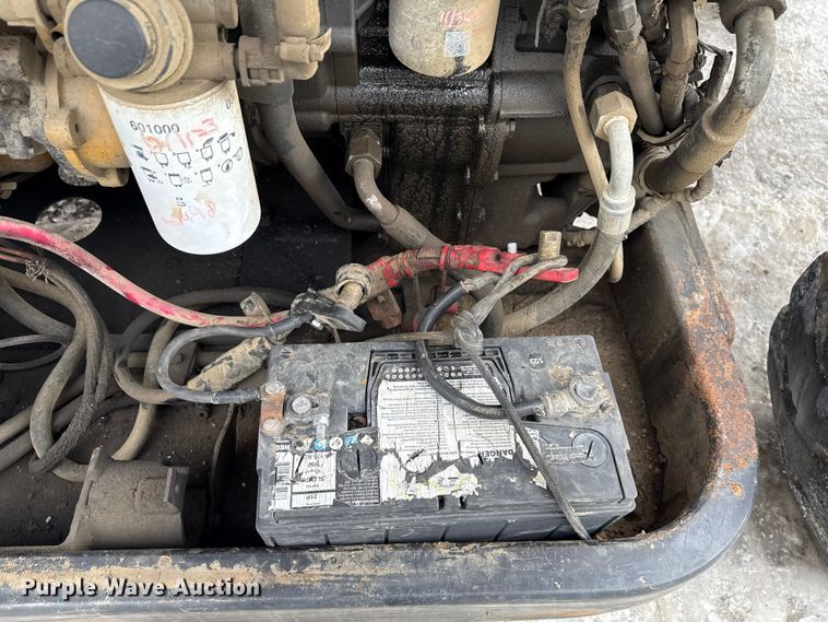 image for item ND9454 2008 Caterpillar TL1255 telehandler