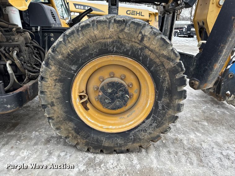 image for item ND9454 2008 Caterpillar TL1255 telehandler