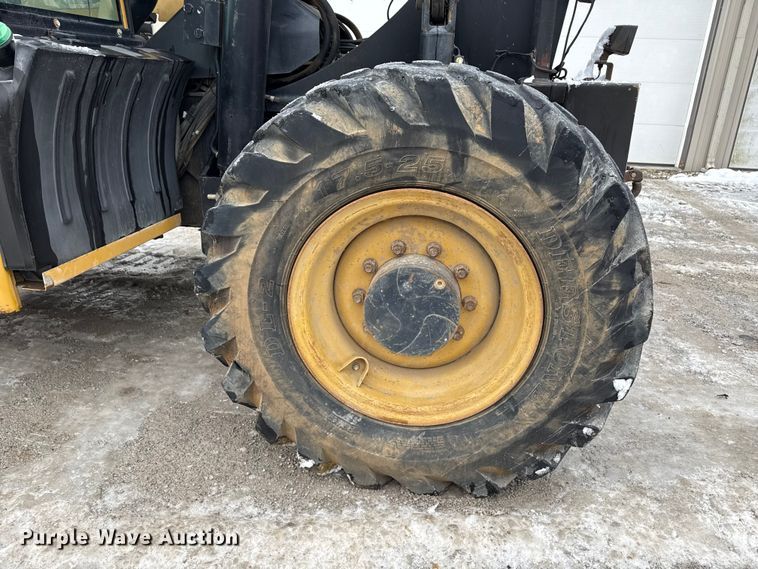 image for item ND9454 2008 Caterpillar TL1255 telehandler