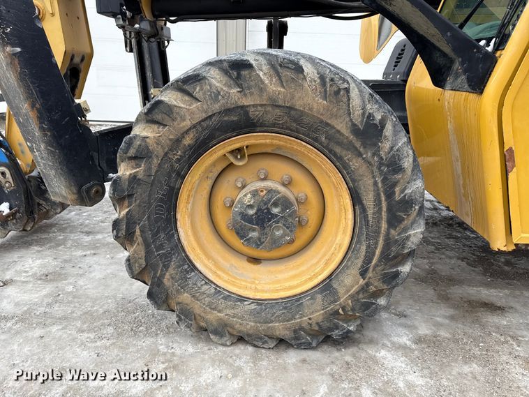 image for item ND9454 2008 Caterpillar TL1255 telehandler