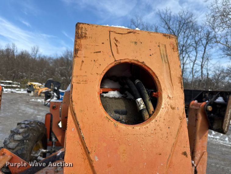 image for item ND9456 2012 JLG 1044C-54 Series II telehandler