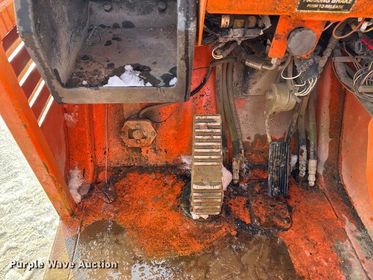 image for item ND9456 2012 JLG 1044C-54 Series II telehandler