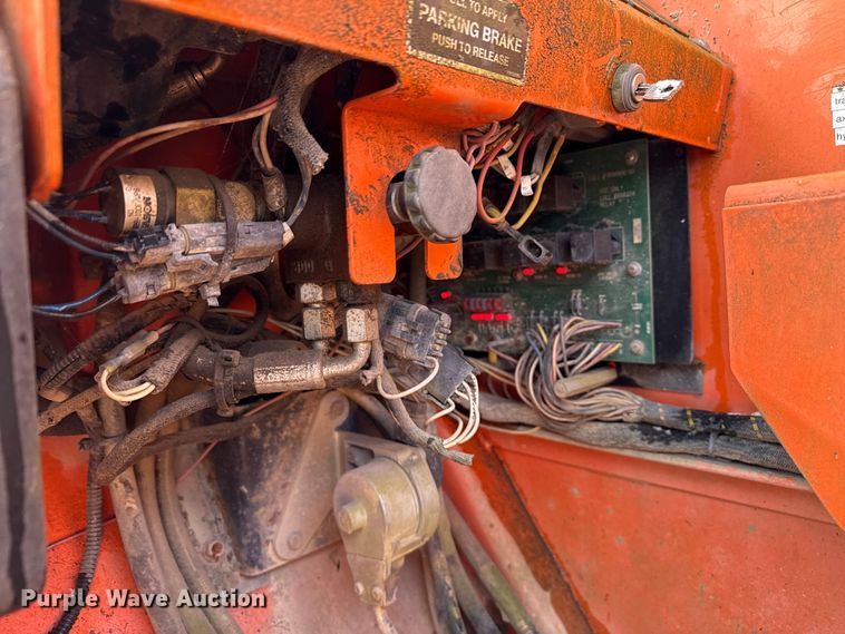 image for item ND9456 2012 JLG 1044C-54 Series II telehandler