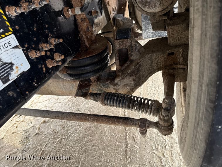 image for item ND9457 2015 Mack GU713 dump truck