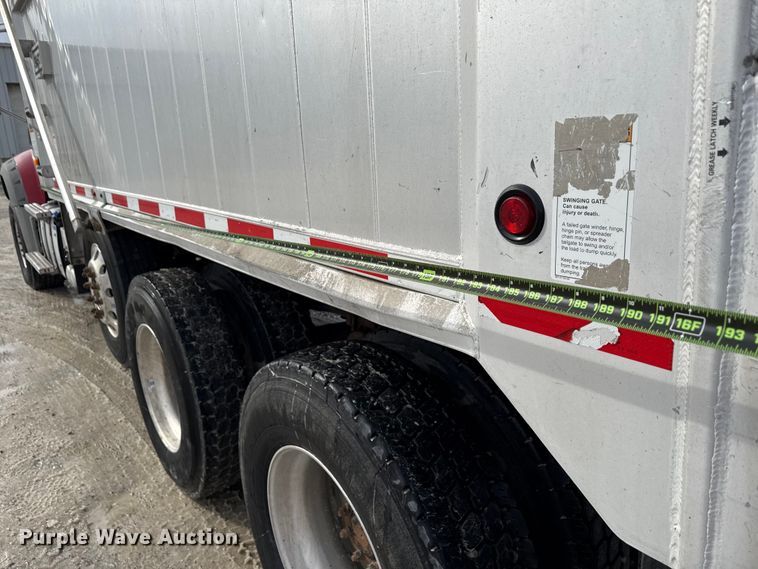 image for item ND9457 2015 Mack GU713 dump truck