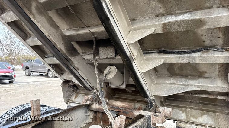 image for item ND9457 2015 Mack GU713 dump truck