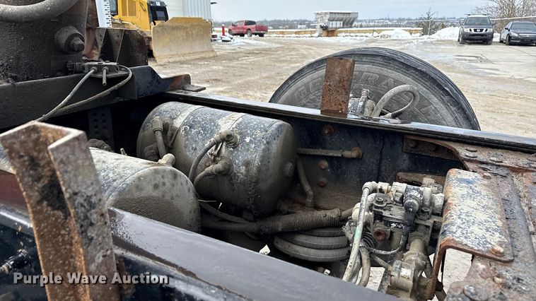 image for item ND9457 2015 Mack GU713 dump truck