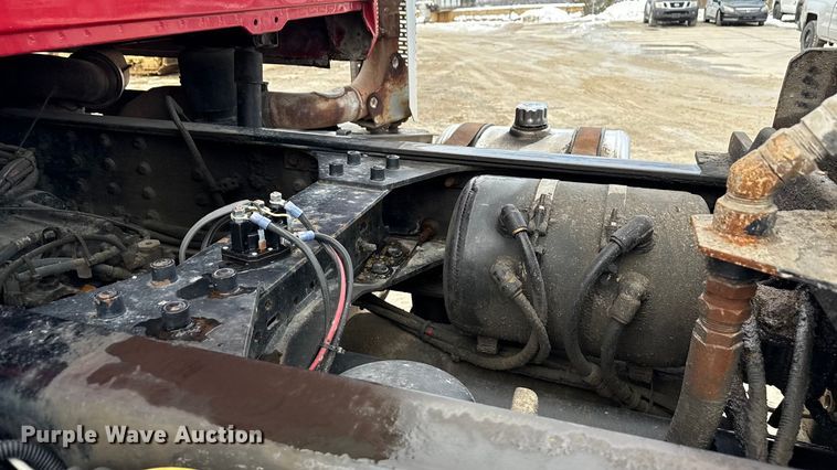 image for item ND9457 2015 Mack GU713 dump truck