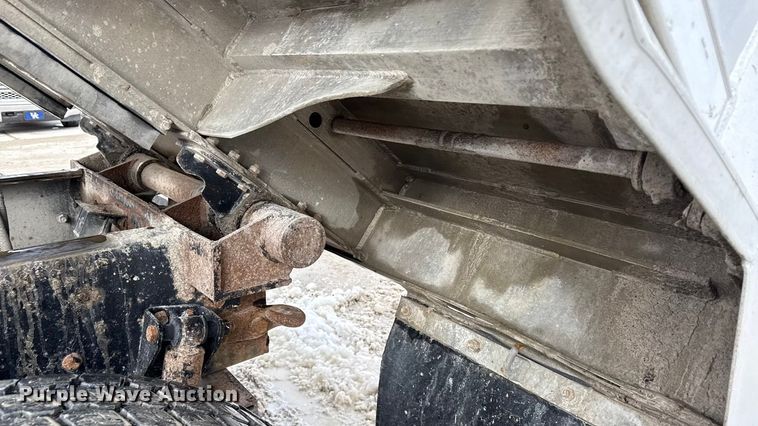 image for item ND9457 2015 Mack GU713 dump truck