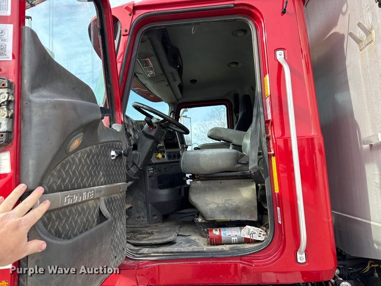 image for item ND9457 2015 Mack GU713 dump truck