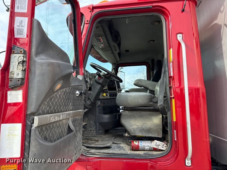 image for item ND9457 2015 Mack GU713 dump truck