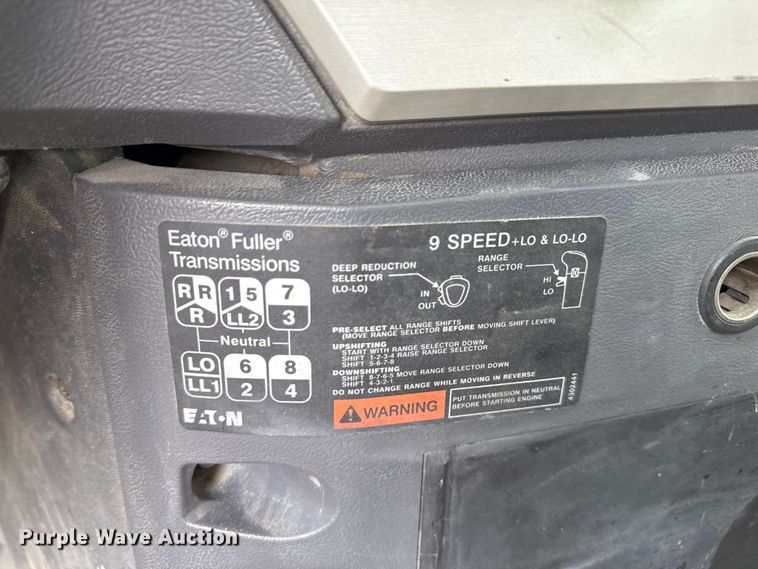 image for item ND9457 2015 Mack GU713 dump truck