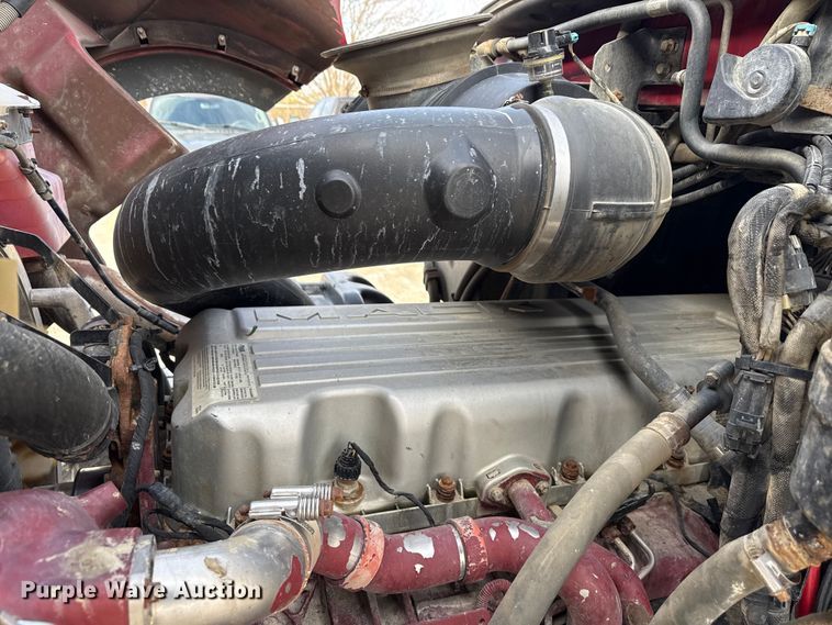 image for item ND9457 2015 Mack GU713 dump truck