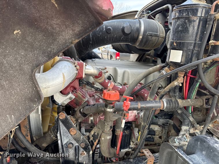 image for item ND9457 2015 Mack GU713 dump truck