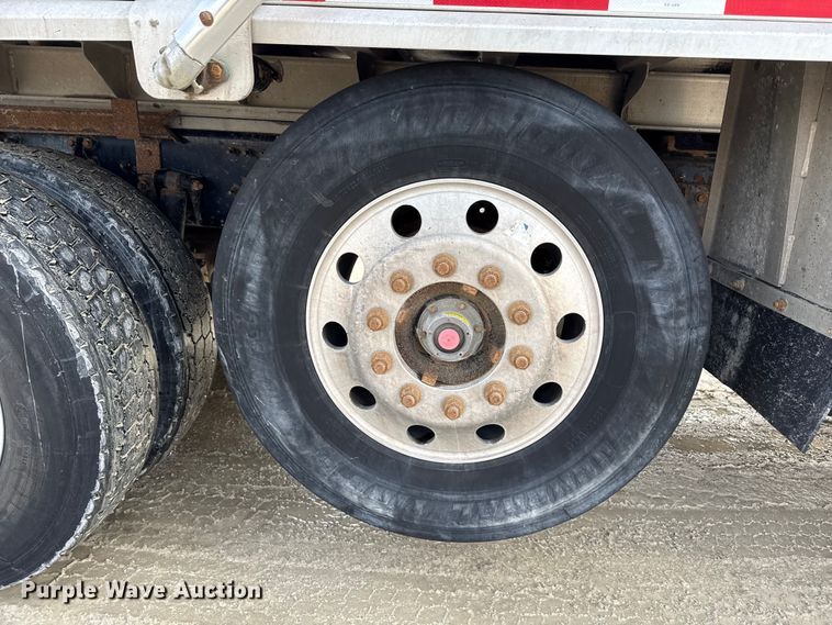 image for item ND9457 2015 Mack GU713 dump truck