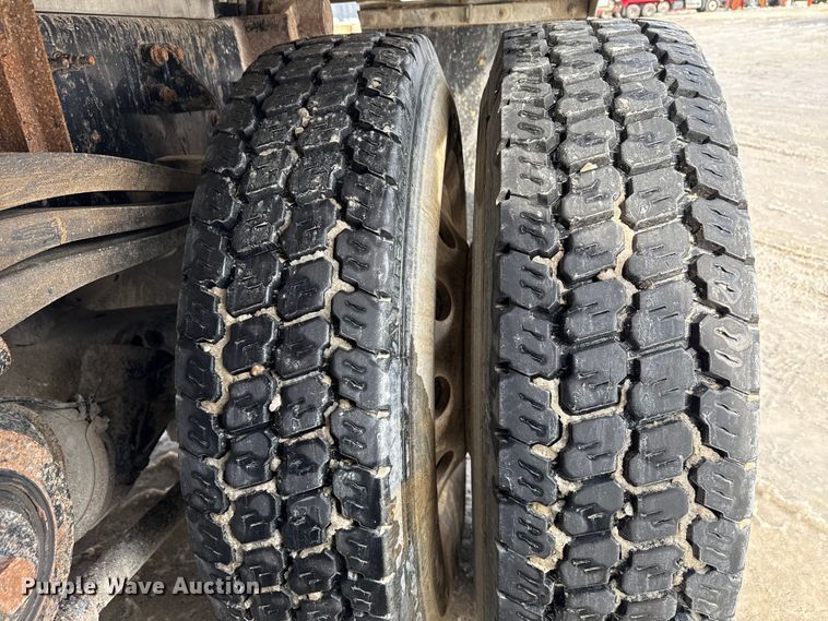 image for item ND9457 2015 Mack GU713 dump truck