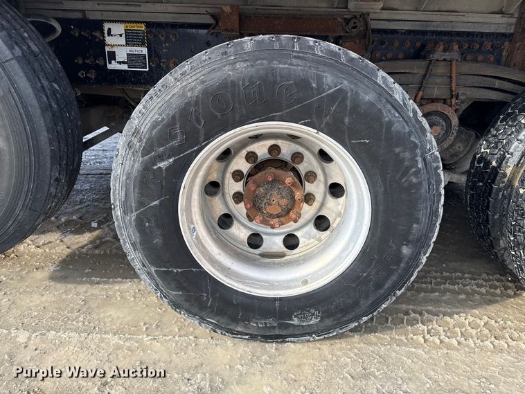 image for item ND9457 2015 Mack GU713 dump truck