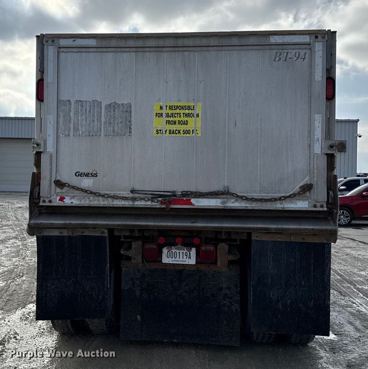 image for item ND9458 2015 Mack GU713 dump truck