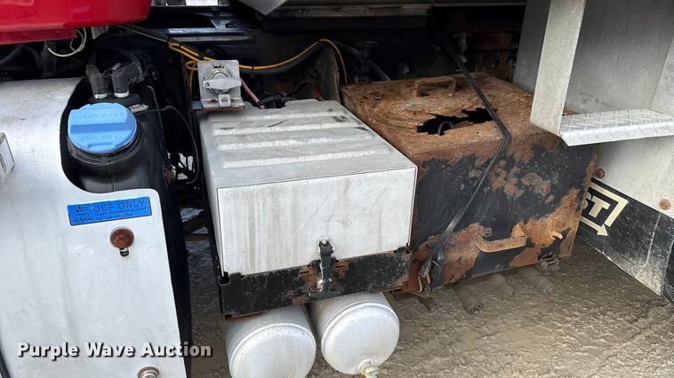 image for item ND9458 2015 Mack GU713 dump truck