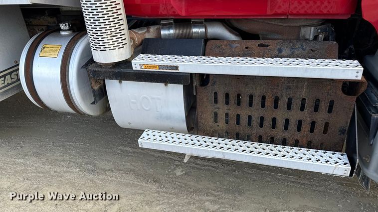 image for item ND9458 2015 Mack GU713 dump truck