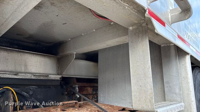 image for item ND9458 2015 Mack GU713 dump truck