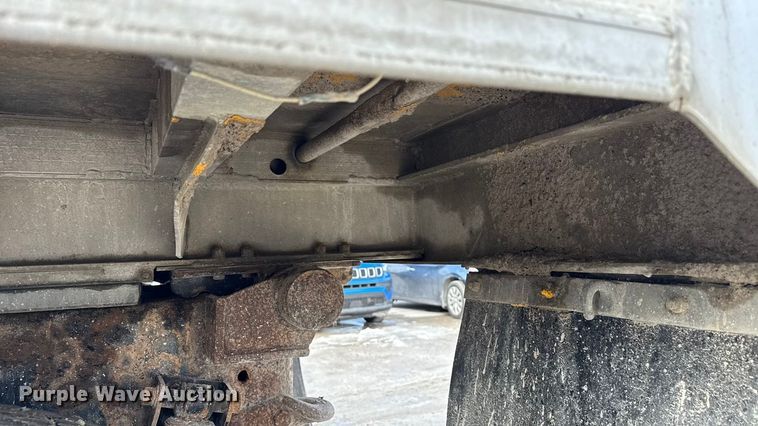 image for item ND9458 2015 Mack GU713 dump truck