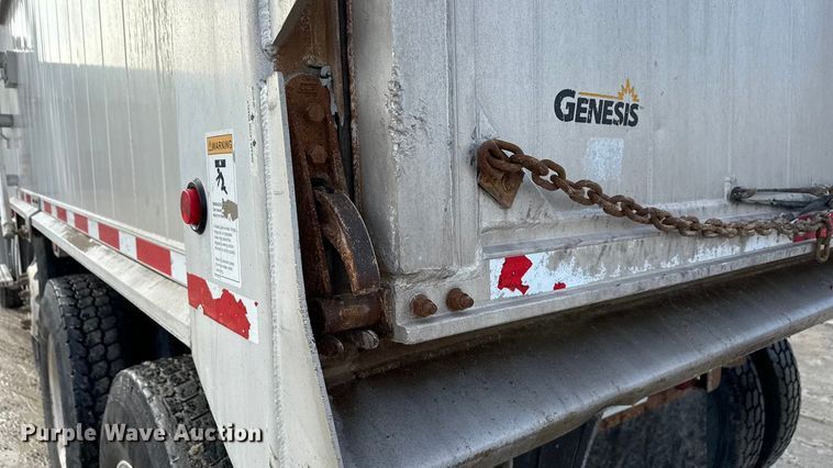 image for item ND9458 2015 Mack GU713 dump truck