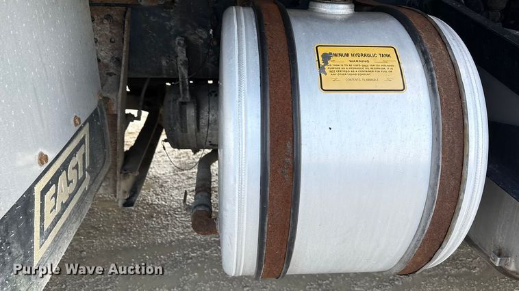 image for item ND9458 2015 Mack GU713 dump truck