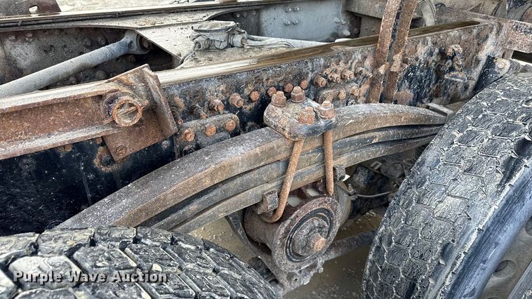 image for item ND9458 2015 Mack GU713 dump truck