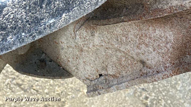 image for item ND9458 2015 Mack GU713 dump truck