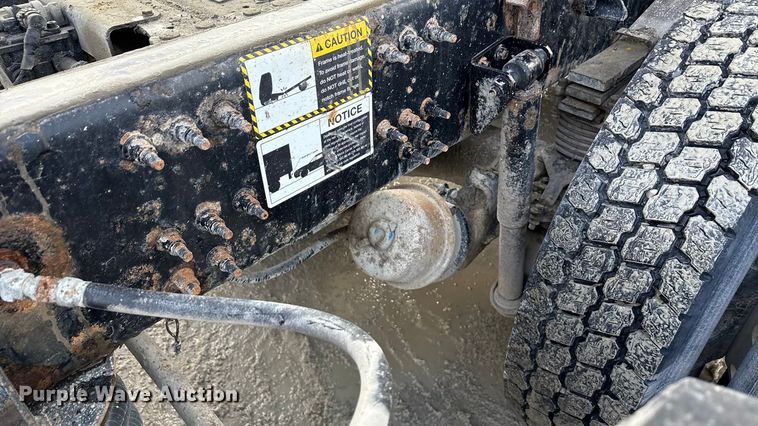 image for item ND9458 2015 Mack GU713 dump truck