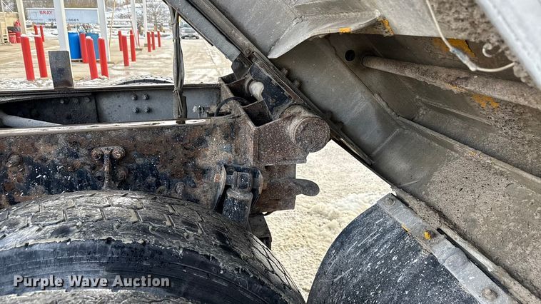 image for item ND9458 2015 Mack GU713 dump truck