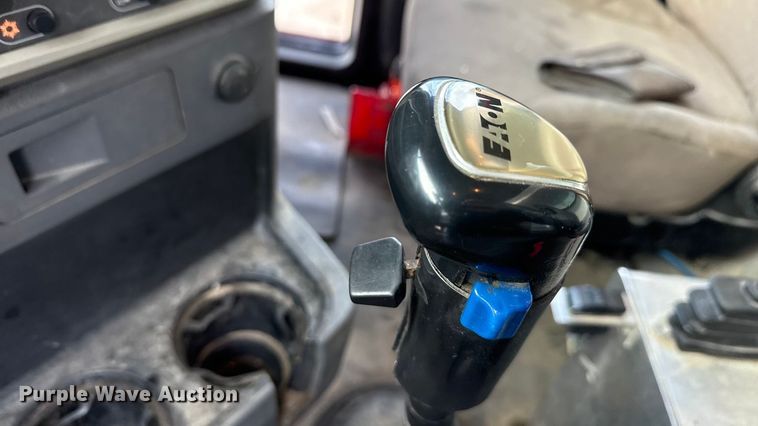 image for item ND9458 2015 Mack GU713 dump truck