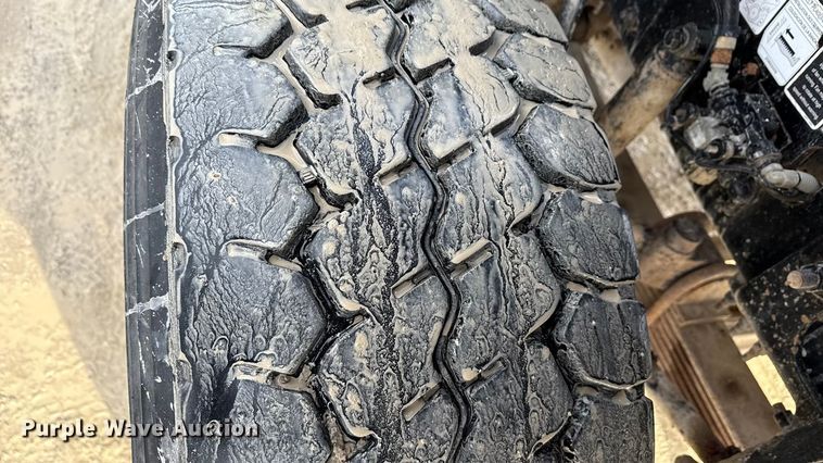 image for item ND9458 2015 Mack GU713 dump truck