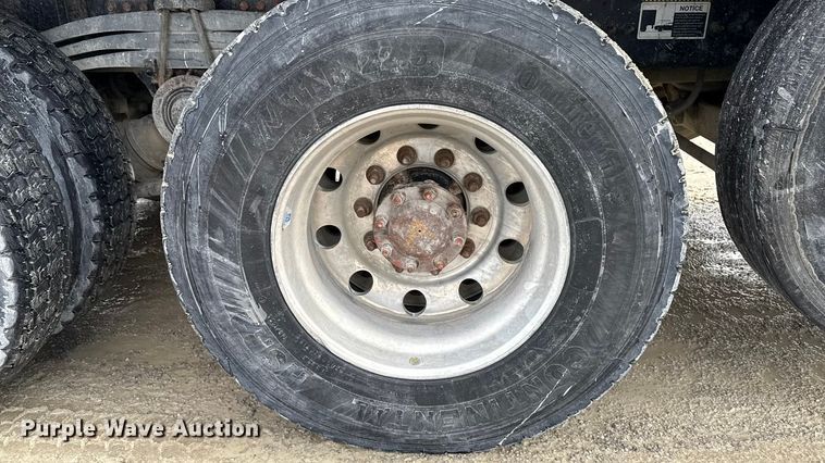 image for item ND9458 2015 Mack GU713 dump truck