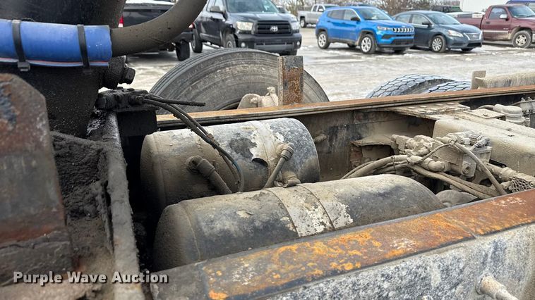 image for item ND9459 2015 Mack GU713 dump truck