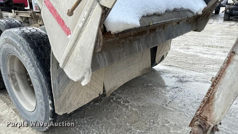 image for item ND9459 2015 Mack GU713 dump truck