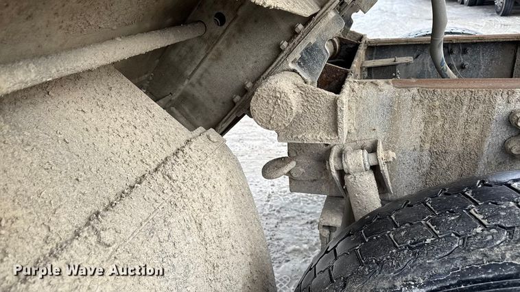 image for item ND9459 2015 Mack GU713 dump truck