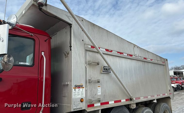 image for item ND9459 2015 Mack GU713 dump truck