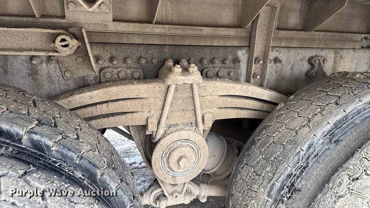 image for item ND9459 2015 Mack GU713 dump truck