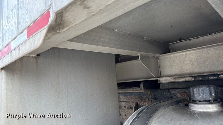 image for item ND9459 2015 Mack GU713 dump truck